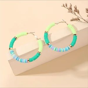 Soft pottery c-shaped earrings